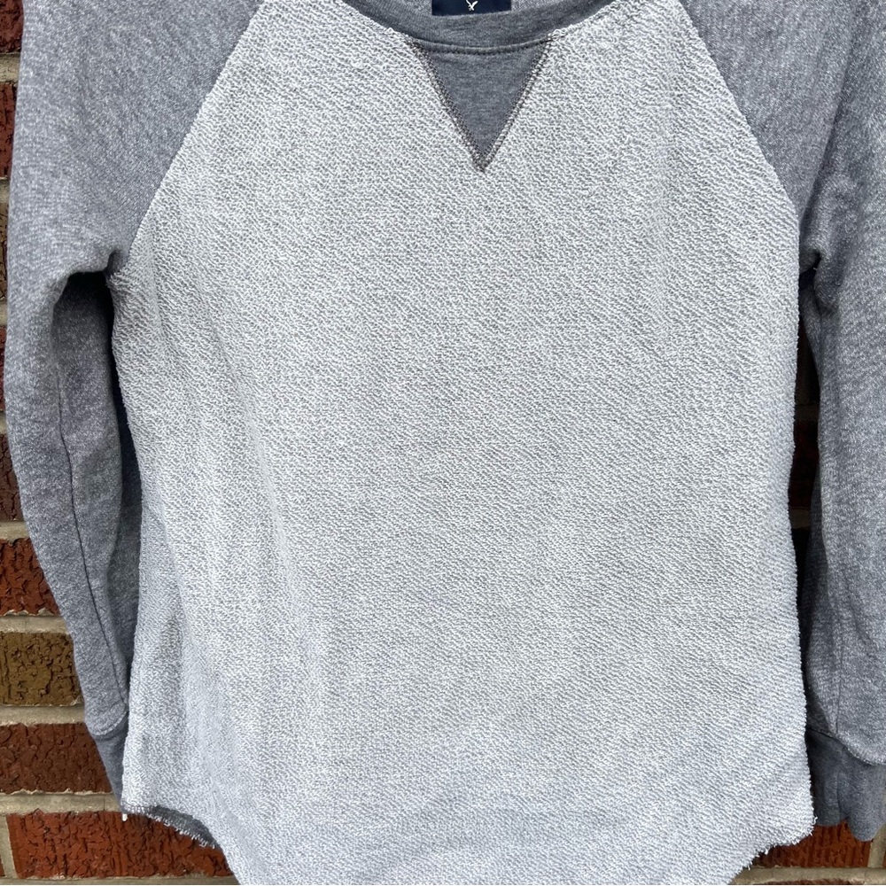 American Eagle Gray Inside Out Terry Cloth Pull Over Sweatshirt - Picture 5 of 6